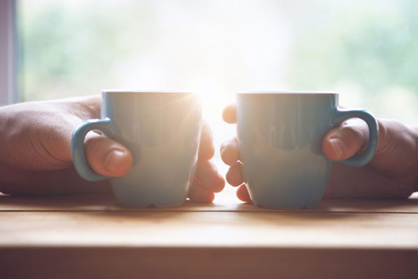 2 coffee cups